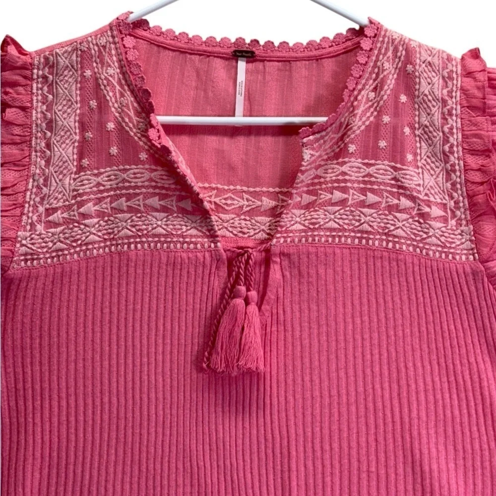 Free People Sarafina Pink Embroidered Women's Top. Size M NWT